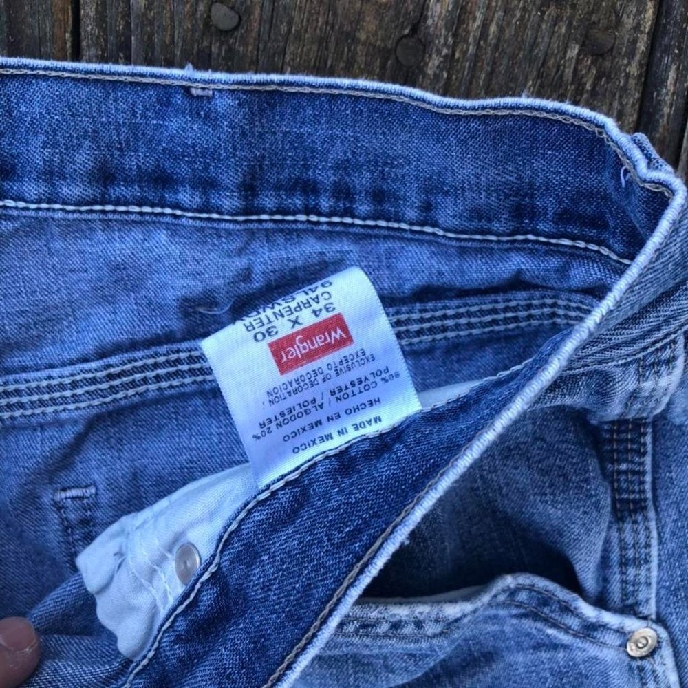 Vintage Faded Worn And - Picture 3 of 3